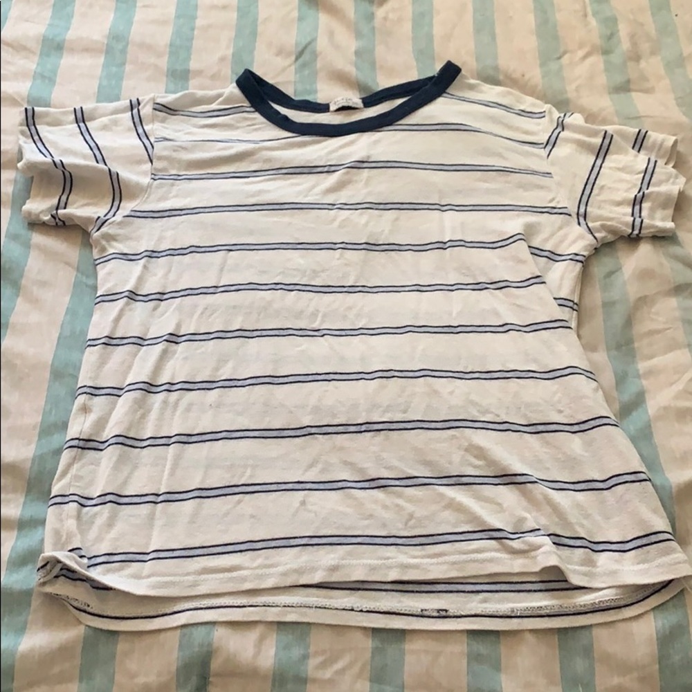 Girls’s blue stripped t-shirt